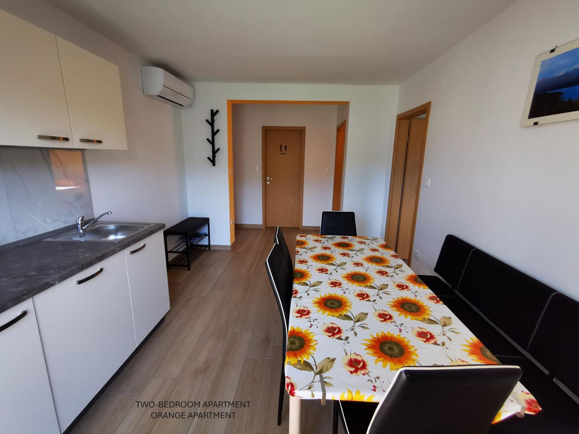 Apartment And Room Anica Tolmin Exteriör bild