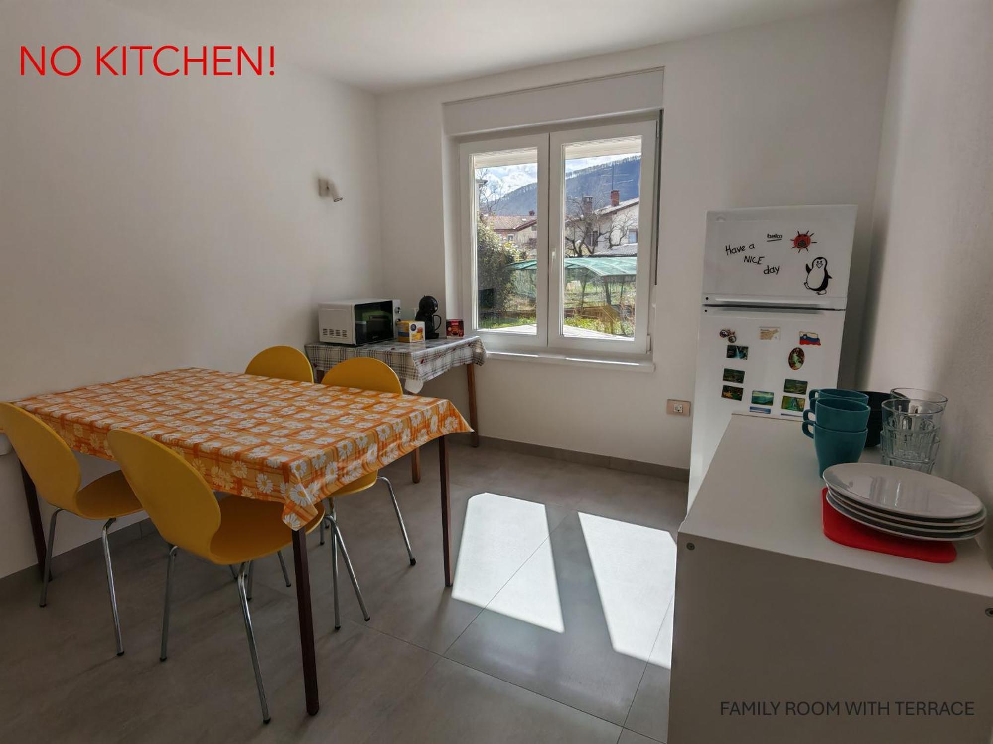 Apartment And Room Anica Tolmin Exteriör bild